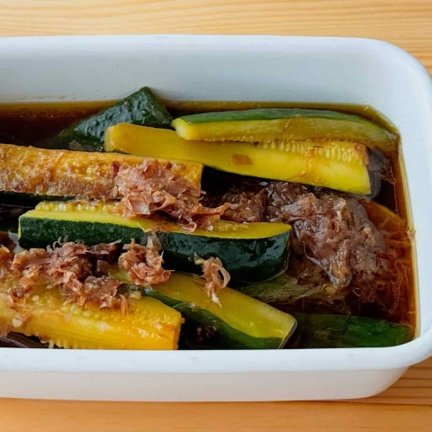 「ズッキーニだけ」でご飯がすすむ！和風味がおいしい簡単おかず