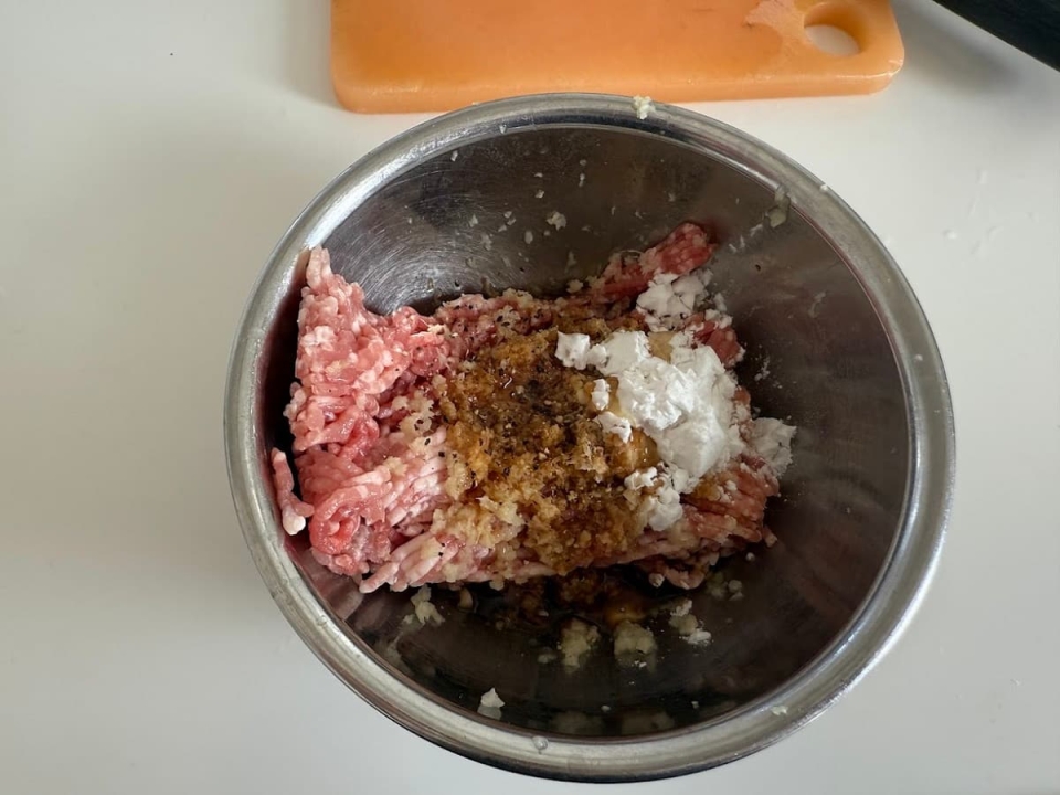 ひき肉だね