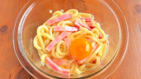 「チンしてめんつゆ」ではない！冷凍うどんの簡単でおいしい食べ方