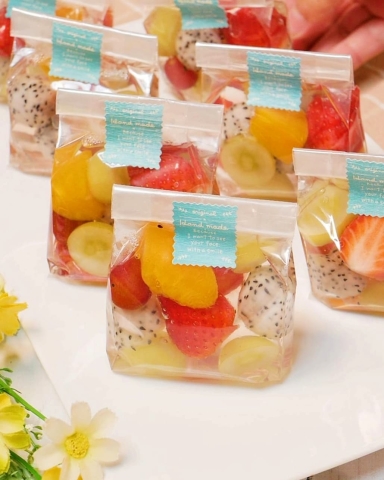 暑い夏にぴったり！涼しげな「スクエアフルーツゼリー」の作り方
