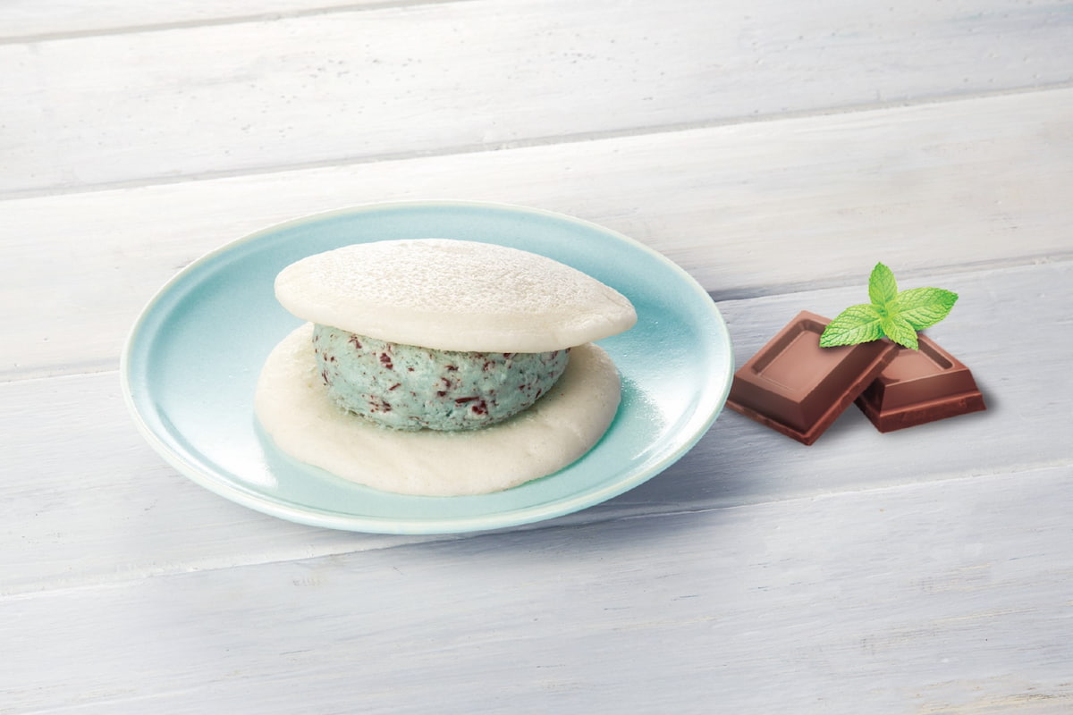 もちっと白いどら焼 チョコミント