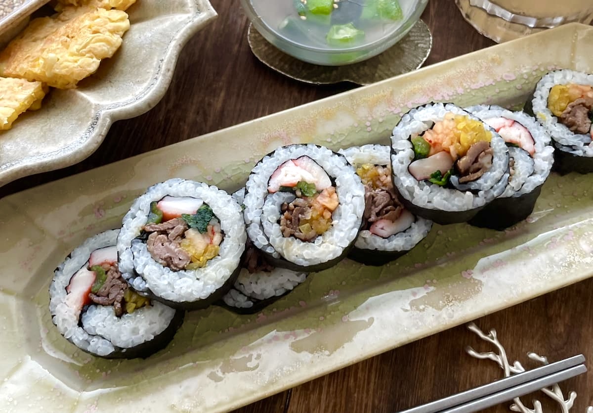 ラップで巻けちゃう！「韓国風海苔巻き」の作り方