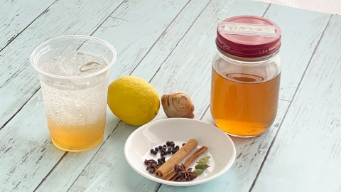 一度飲んだらやみつき！スパイス香る本格「クラフトコーラ」の作り方