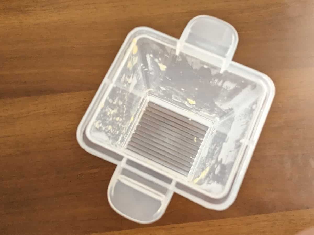 ダイソー レンジで簡単 だし巻きたまご 使用後