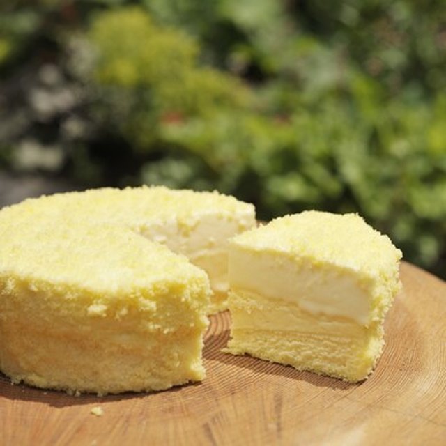 「何度食べても飽きない！」「計算されたおいしさ」口コミで絶賛の二層チーズケーキ