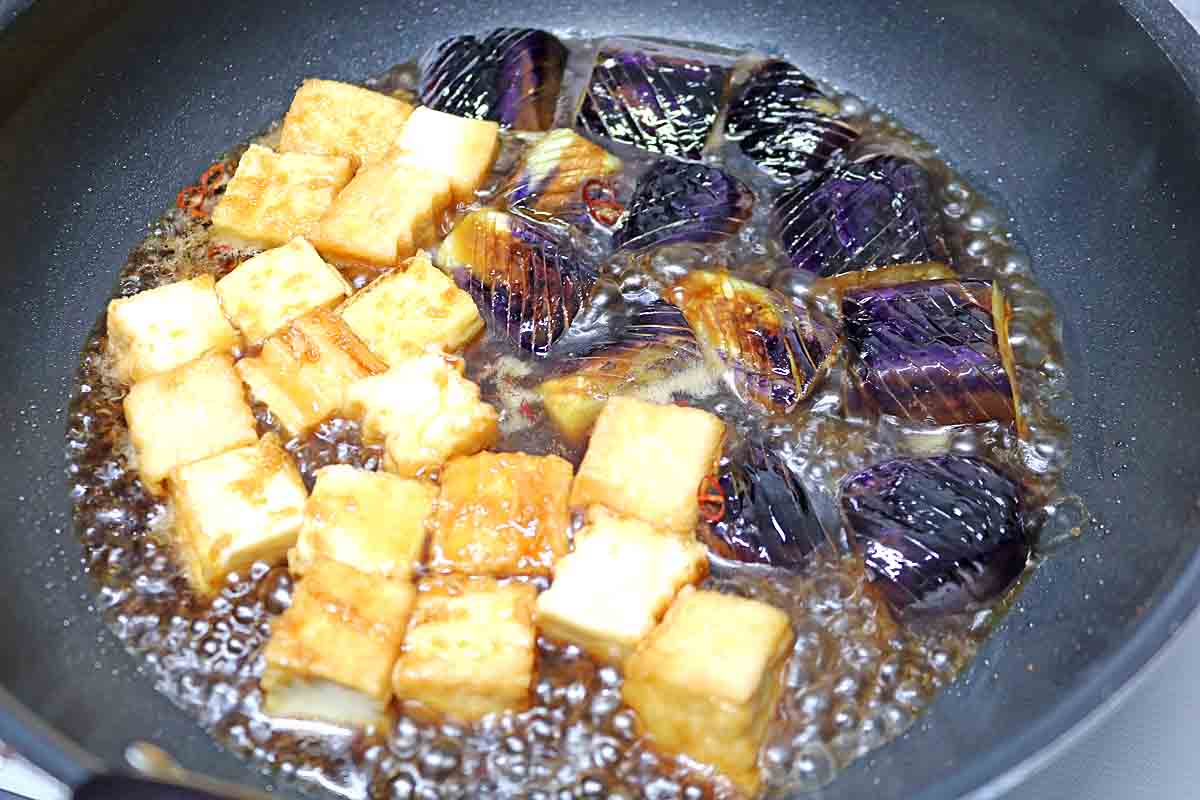 なすと厚揚げ照り焼き４