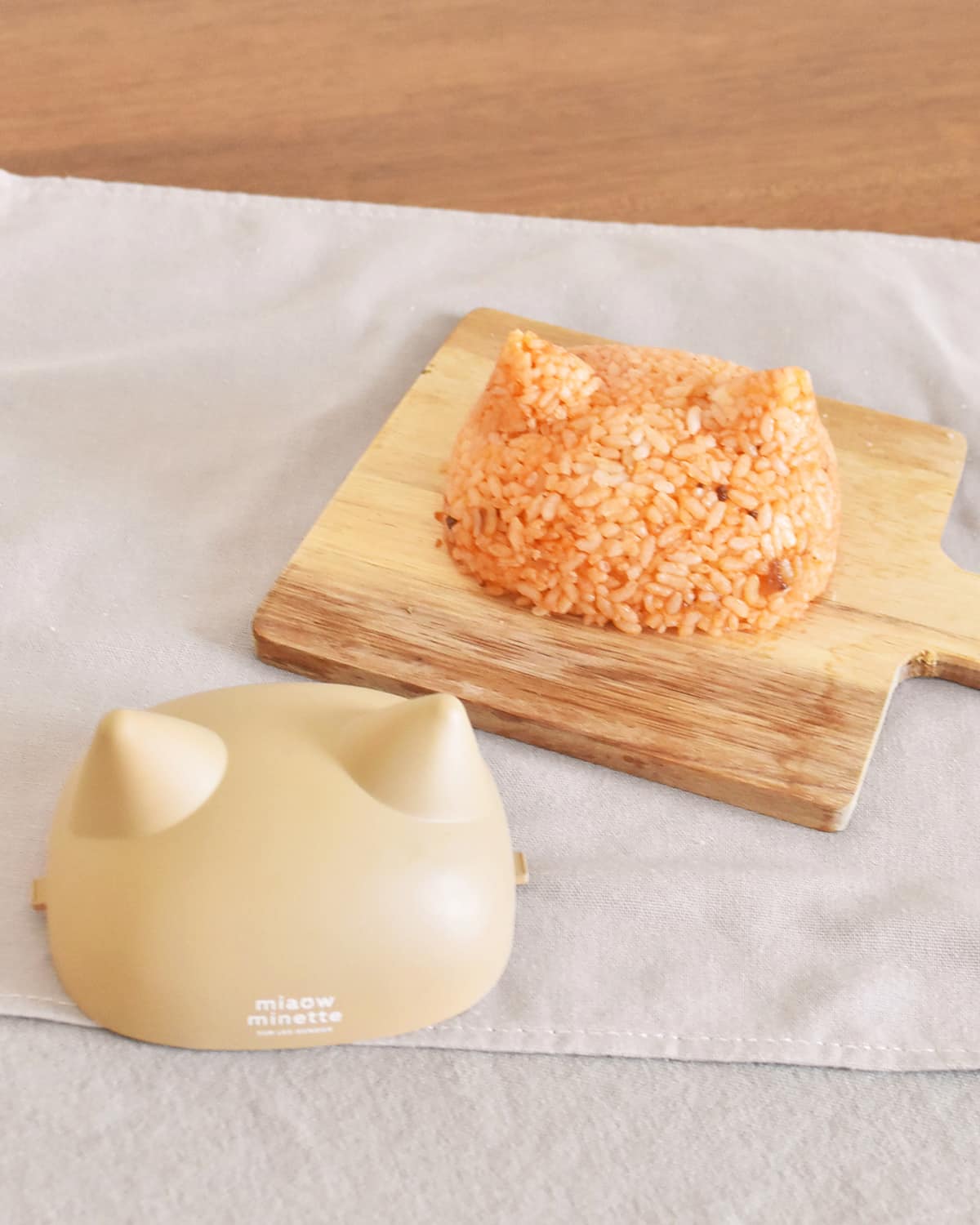 にゃお　ねこみみおにぎりケース