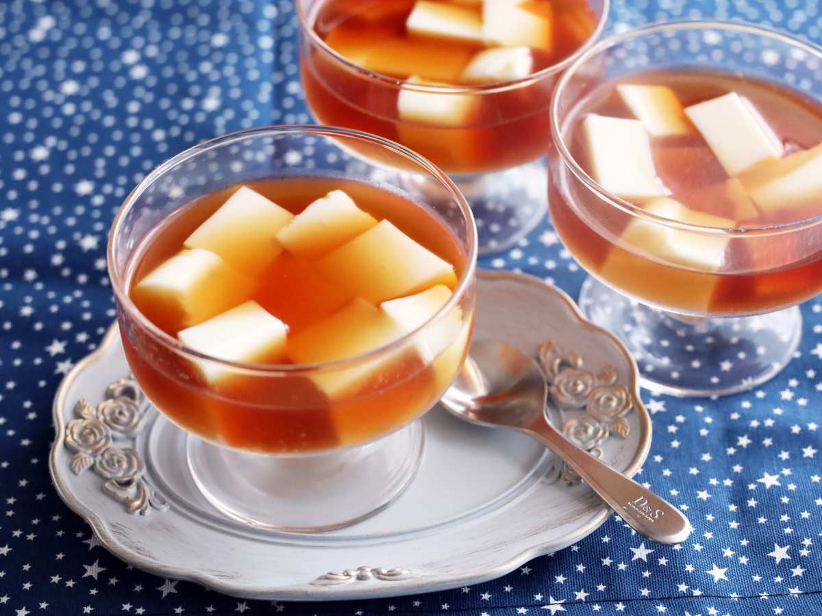 「紅茶とミルクの簡単ゼリー」レシピ