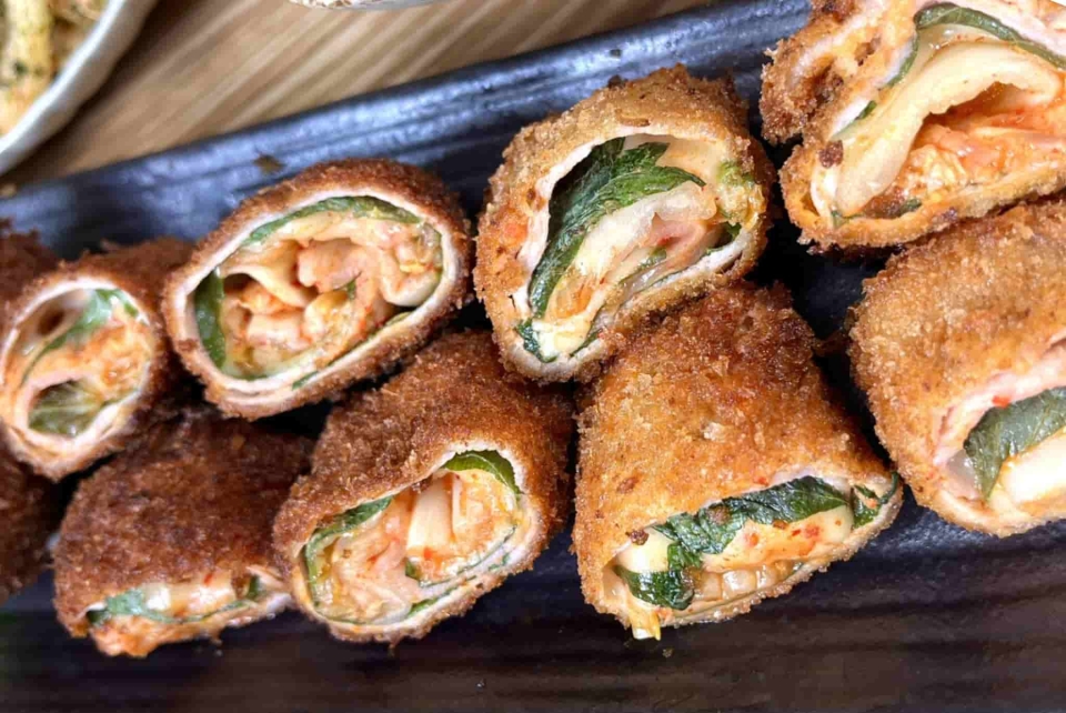 ピリッとした辛さがおいしい！旨味抜群な「豚キムチーズ」