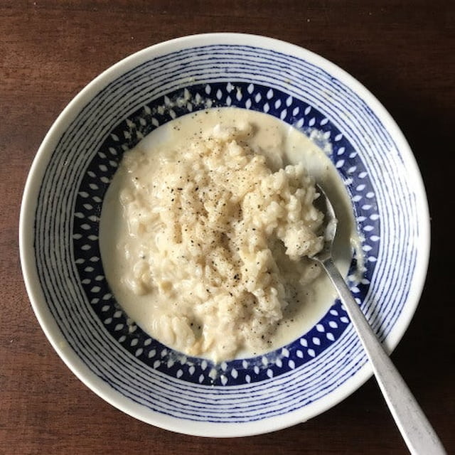 山本ゆりさんの「クリーミー豆乳チーズうどん」レシピ