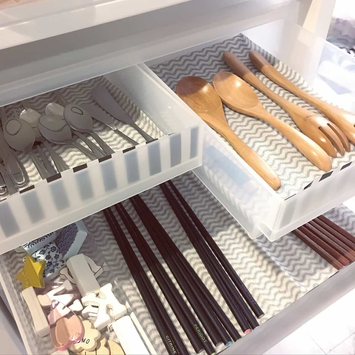 無印良品グッズを使った「カトラリー収納」アイデア