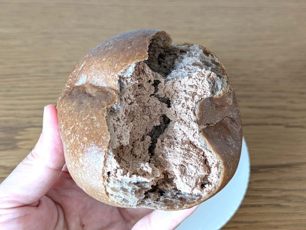ローソン「ふわもち冷やしクリームパン 」