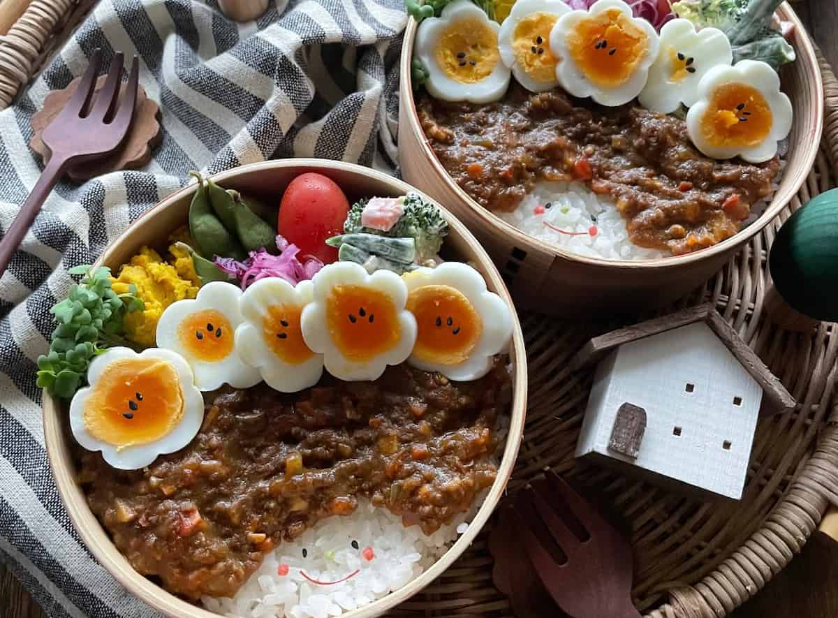 「あら、かわいい！」竹串で簡単♪お弁当映えする“お花のゆで卵”