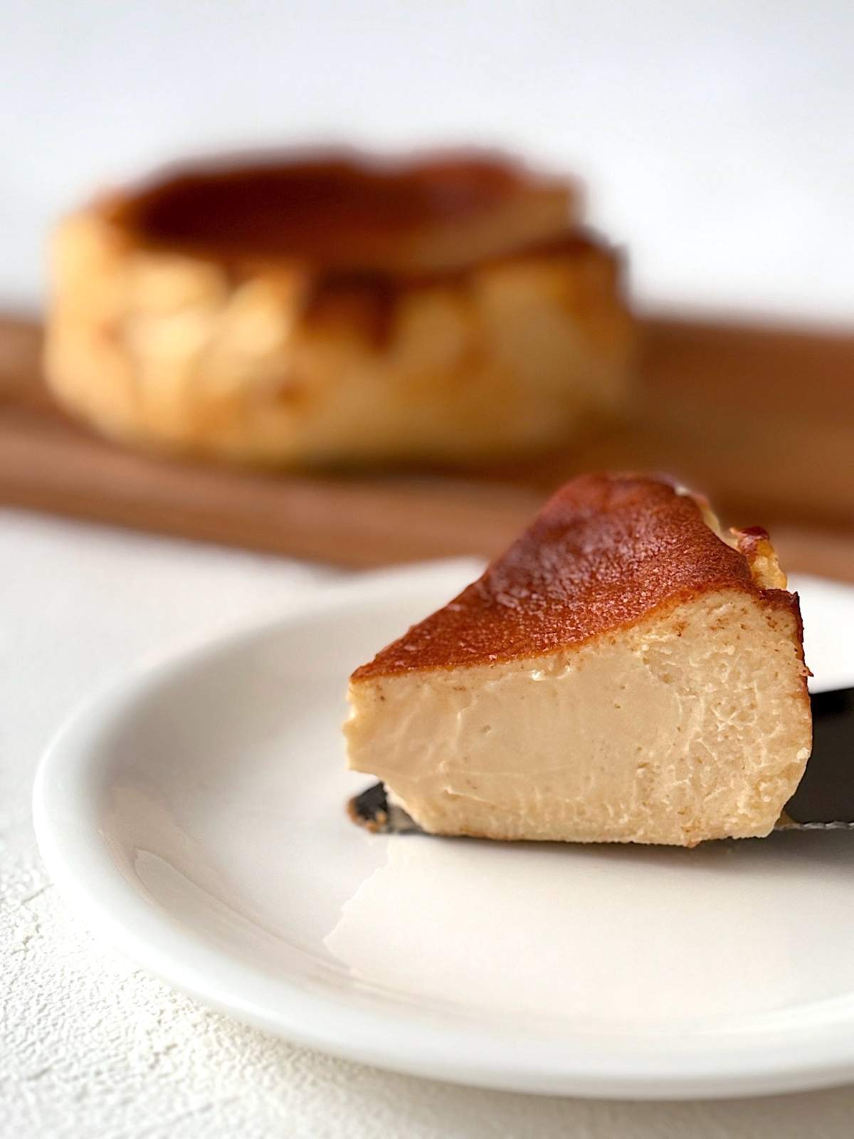 濃厚バスク風チーズケーキ
Ristorante Renata（リストランテレナータ）