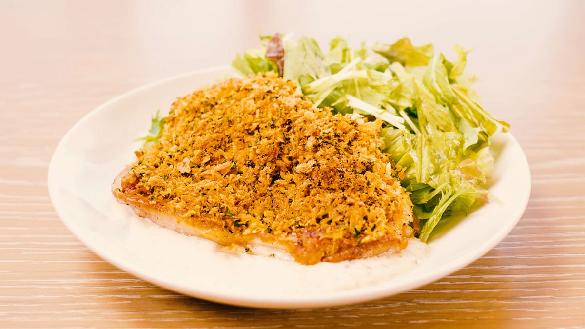 ピリ辛×香ばしさがクセになる♪ミシュラン星付き店の「鶏もも肉のディアブル風」