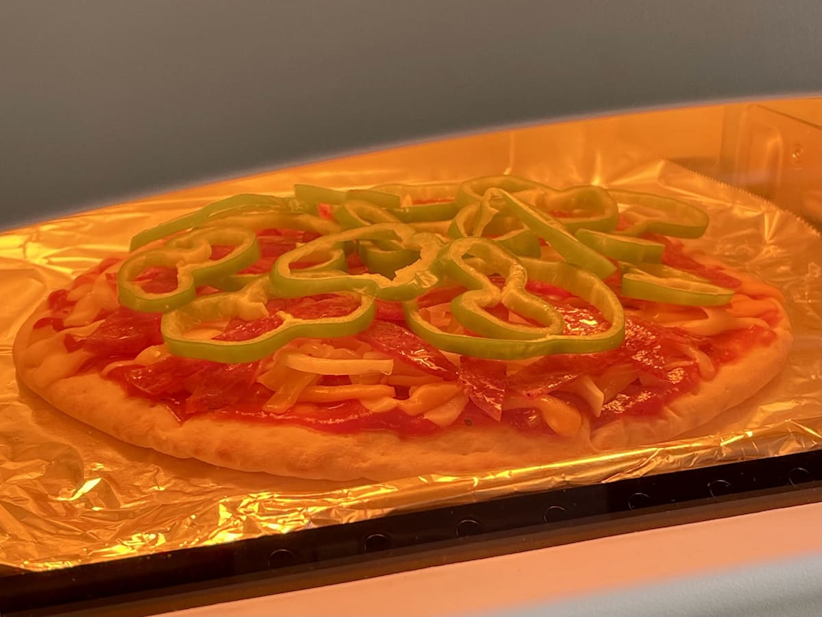 「簡単ピザ」レシピ