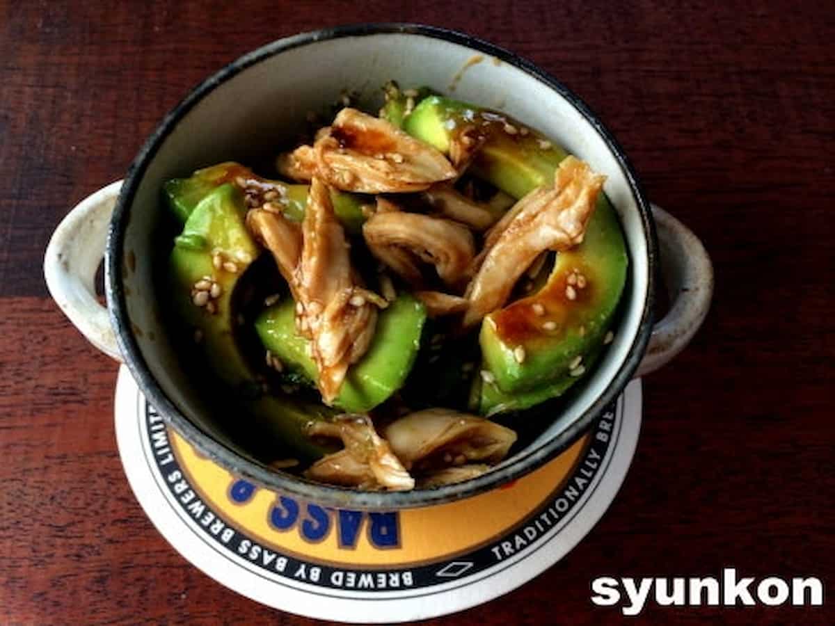 山本ゆりさん アボカドとささみの甘辛だれ