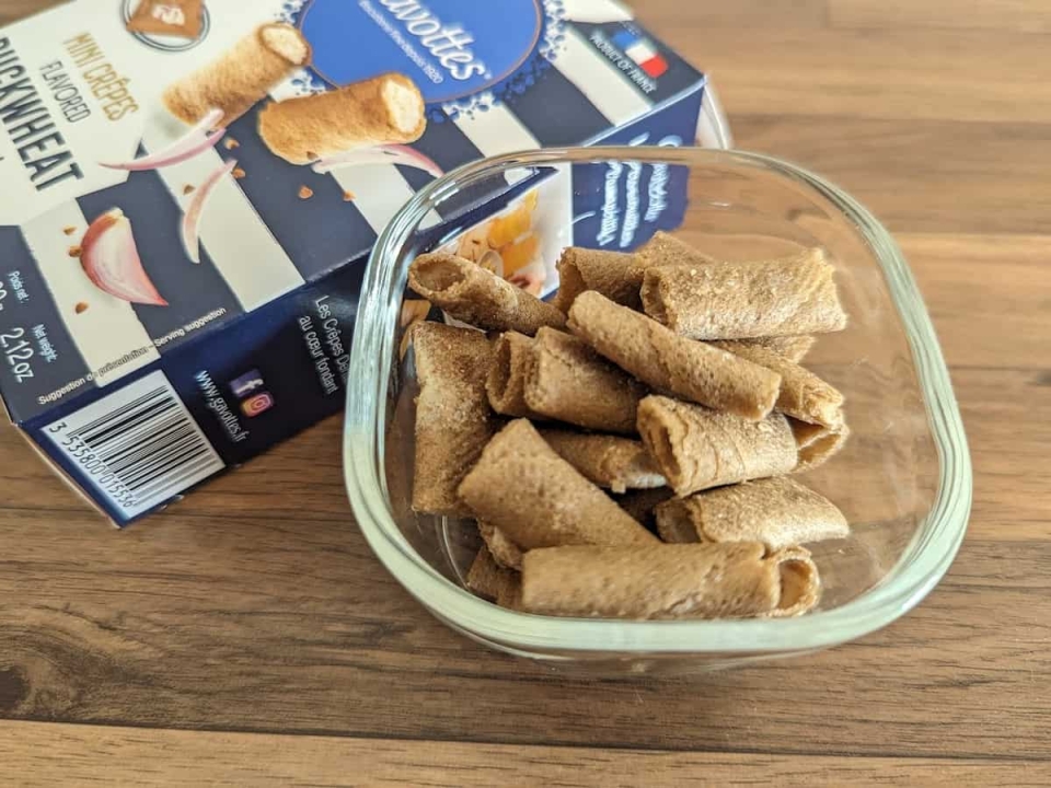 サクサク感が後を引く♪カルディの「ガレット風スナック」がおつまみにぴったり