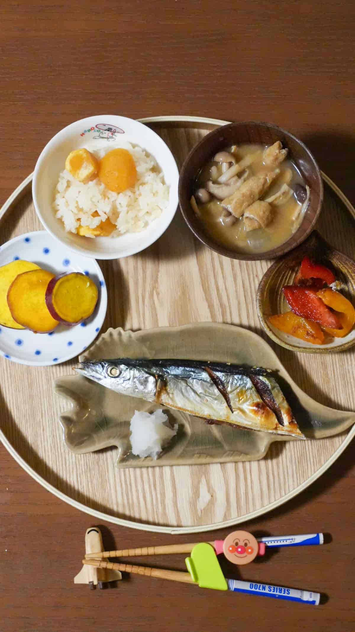 忙しい日も仕込んで安心!1週間分の「子どもごはん記録」