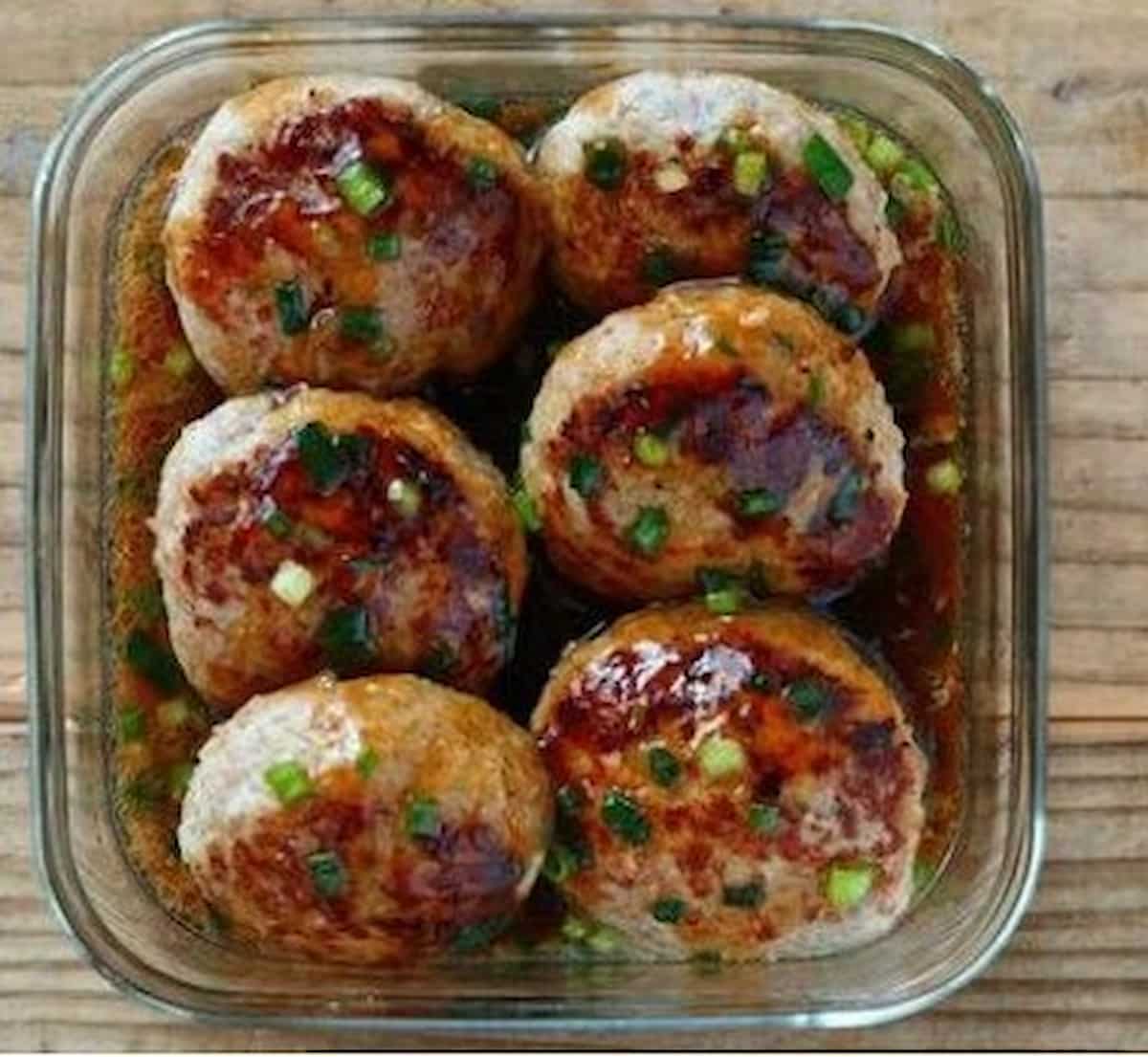 作り置きしておくと便利!nozomiさんのふっくらおいしい「ハンバーグ」