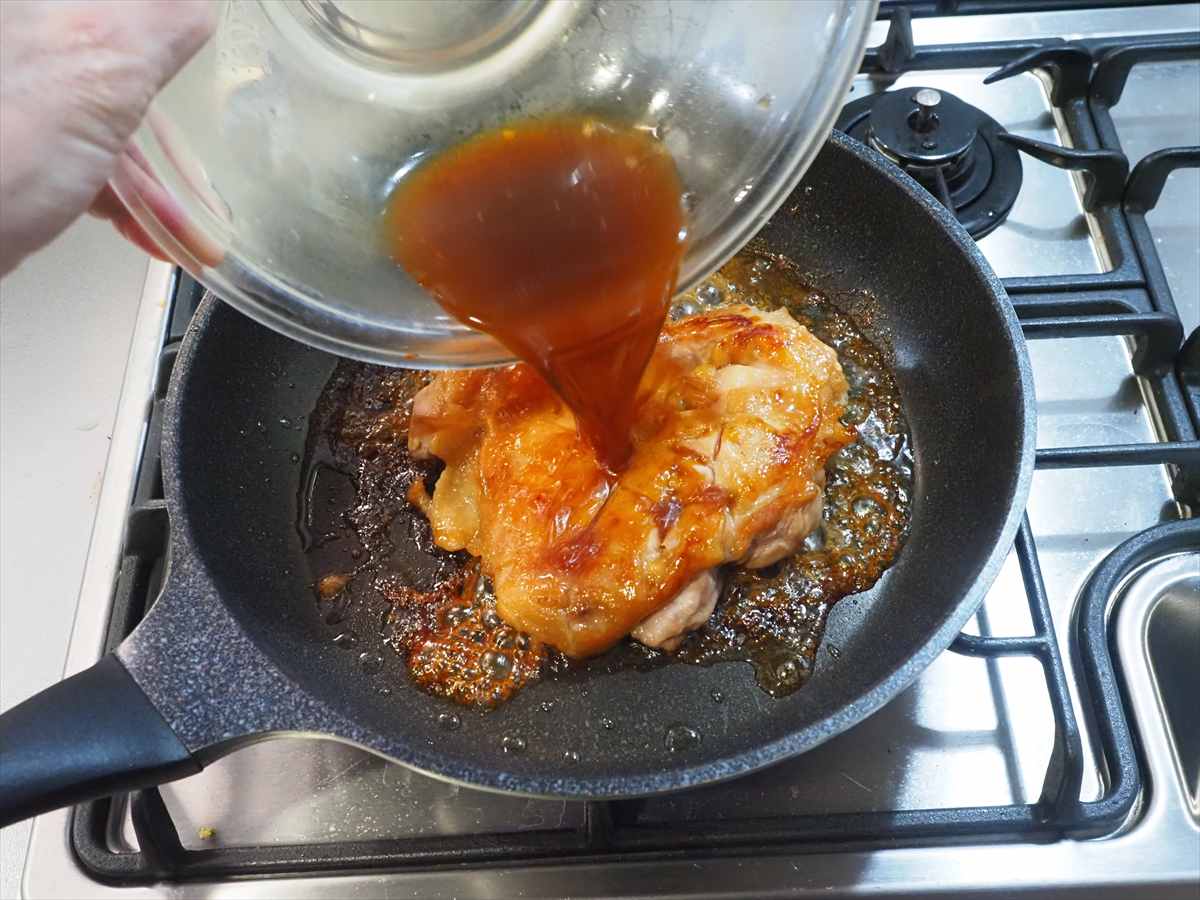 鶏もも肉のはちみつ照り焼き