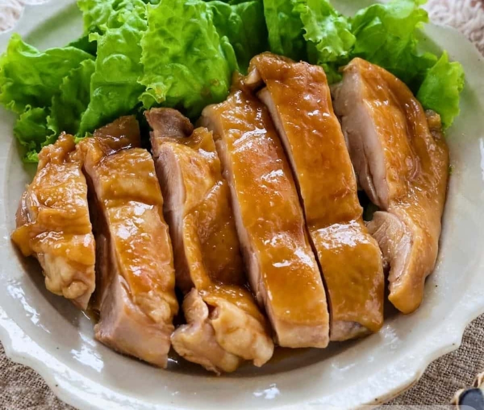 「鶏もも肉だけ」で絶品！SNSで話題の「ほったらかし煮」の作り方