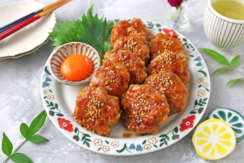 丸めないからラク！ふわふわ食感の「れんこん鶏つくね」簡単レシピ