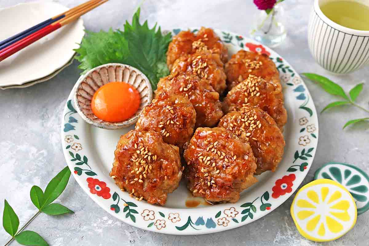 丸めないからラク！ふわふわ食感の「れんこん鶏つくね」簡単レシピ