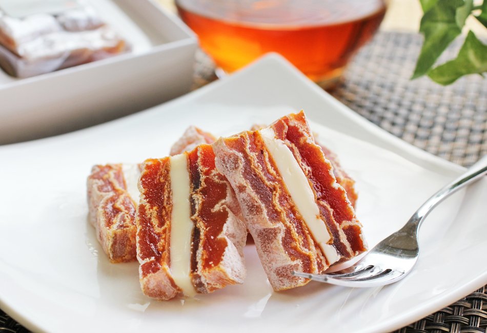 濃厚で贅沢。ギフトにしたいハイブリッドな「干し柿スイーツ」3選【秋のお取り寄せ】