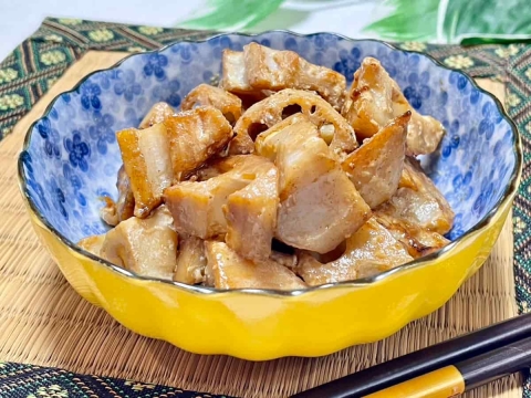 コクうま！最高の味付け♪「 れんこんのバター醤油マヨ炒め」の作り方