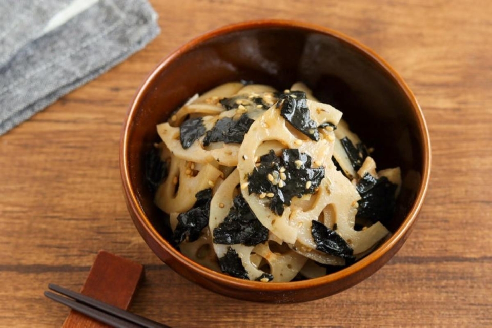 レンジで簡単！シャキシャキ食感の「れんこんの海苔ナムル」レシピ