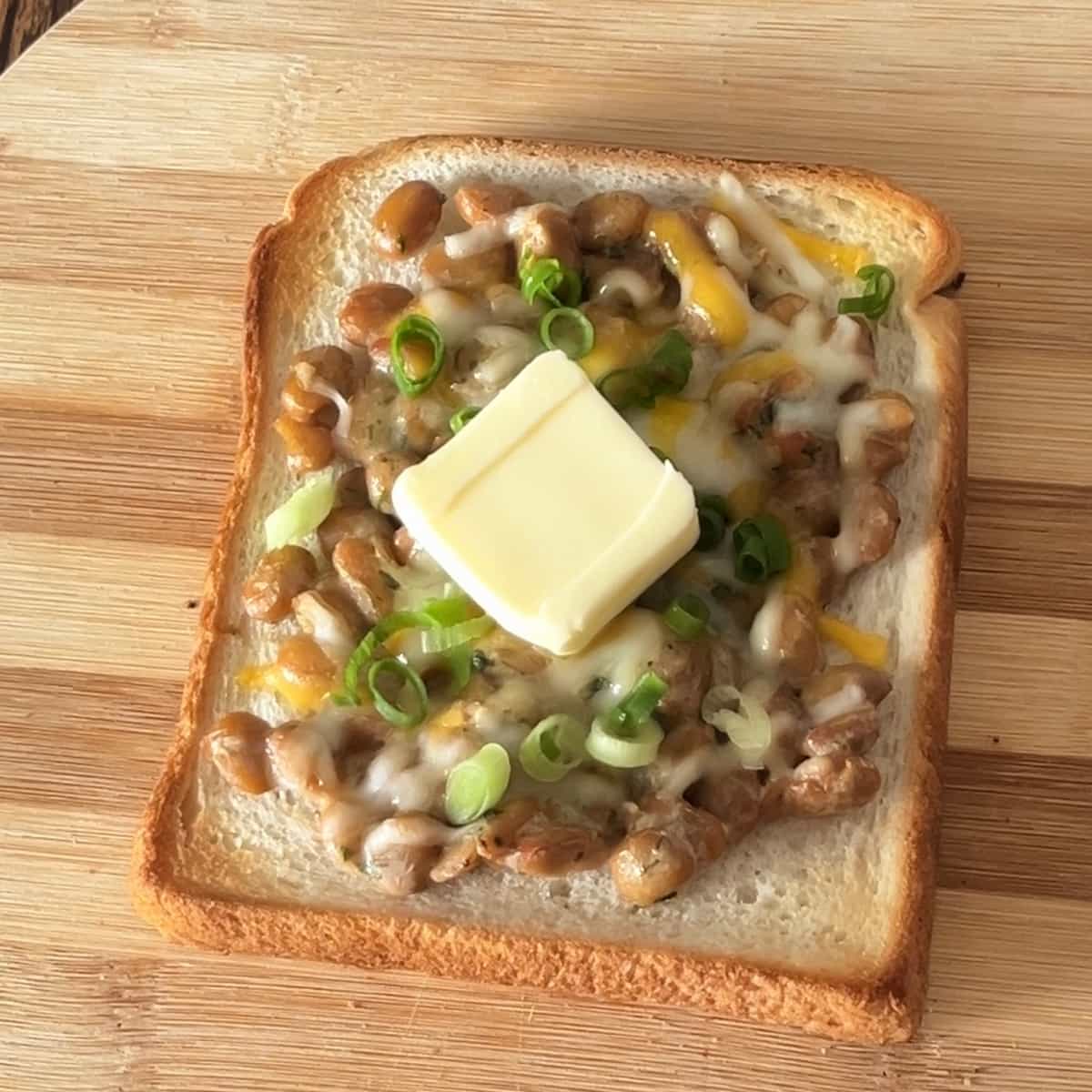 納豆バタートースト
