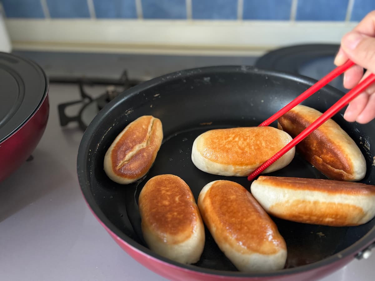 フライパン　簡単レシピ　パン作り　揚げパン　ワンパンレシピ　