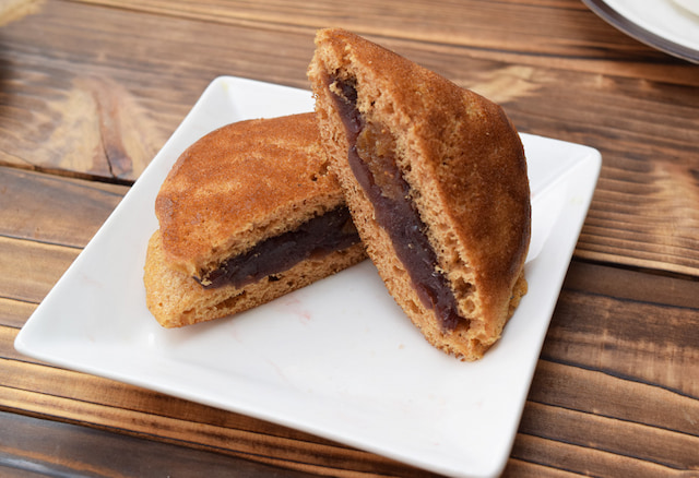 藤屋窓月堂　干し無花果のどらエピス 10個入り