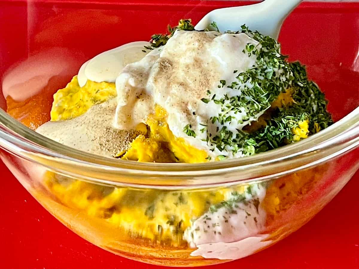 パンプキンクリームチーズの豆乳ヨーグルトパン