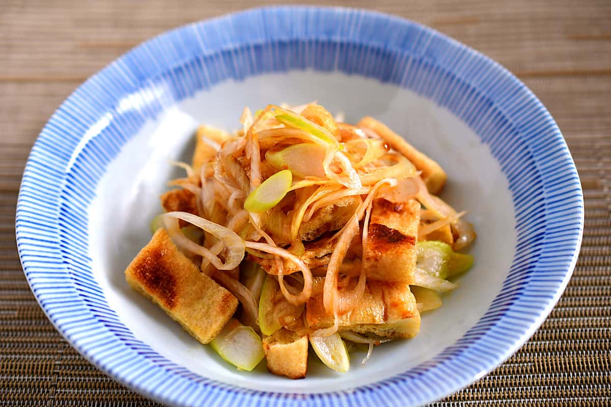 ピリ辛ねぎを使った和え物