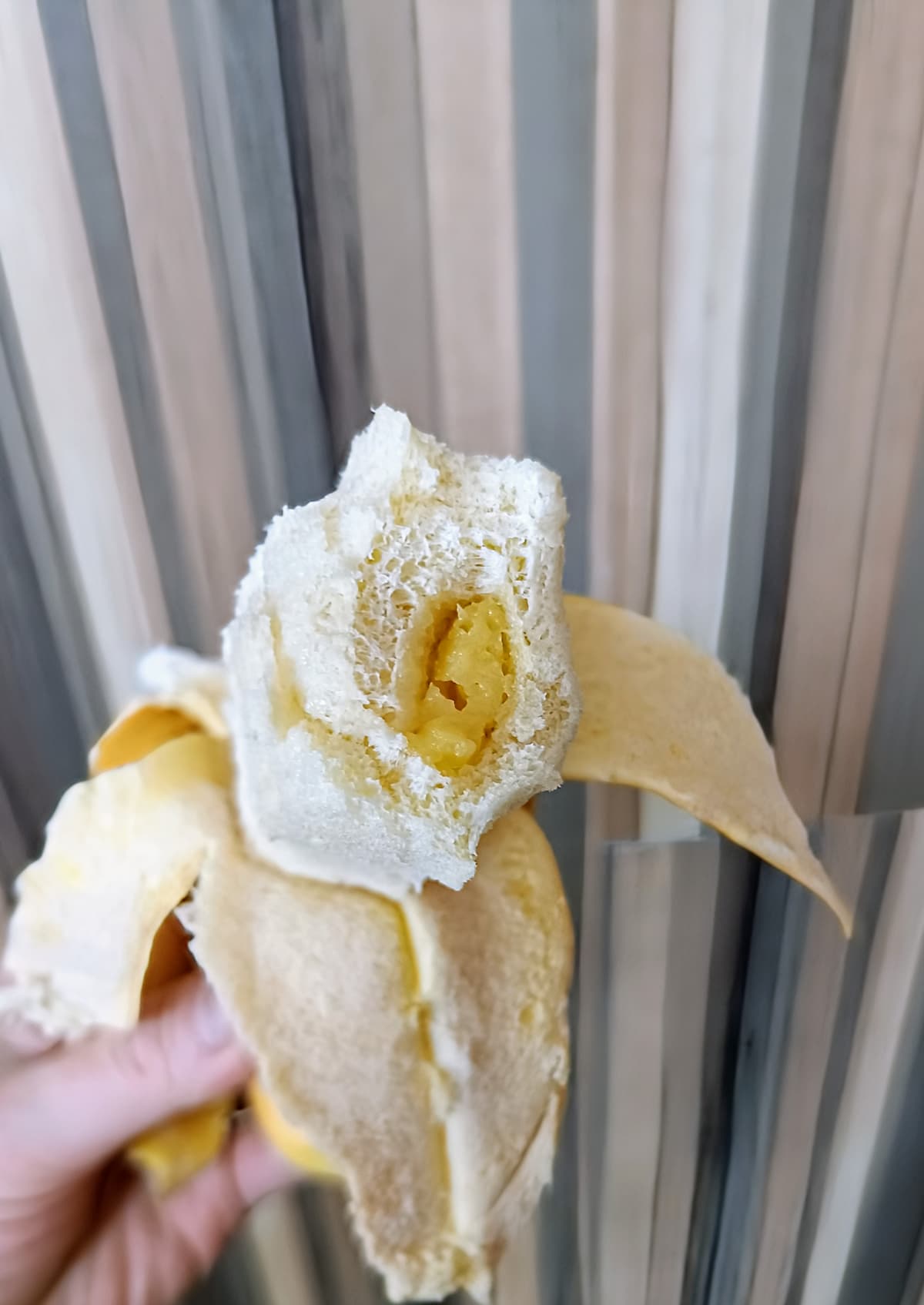 ドン・キホーテ剥けるバナナパン