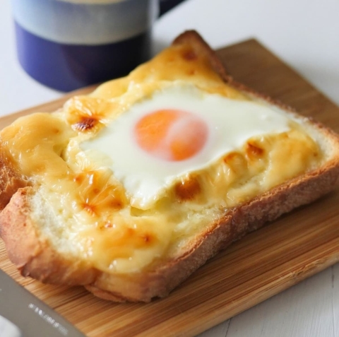 忙しい朝におすすめ！手軽でおいしい「トーストアレンジ」4選