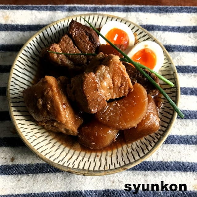 山本ゆりさんの「やわらか豚ばら大根」レシピ