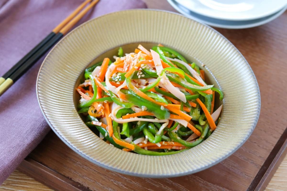 レンチン！すぐできる！「やみつきピーマンとハムの和え物」の作り方