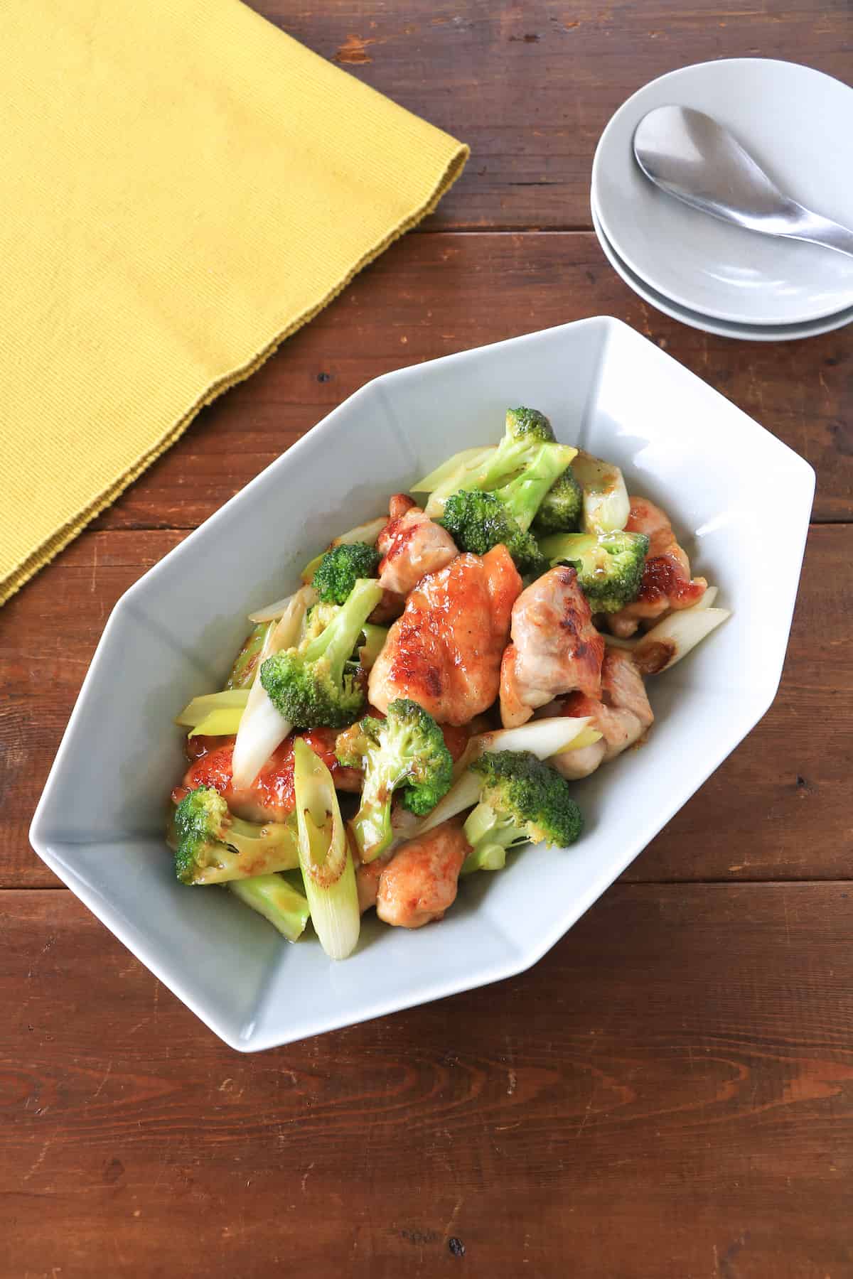 鶏肉とブロッコリーの中華炒め