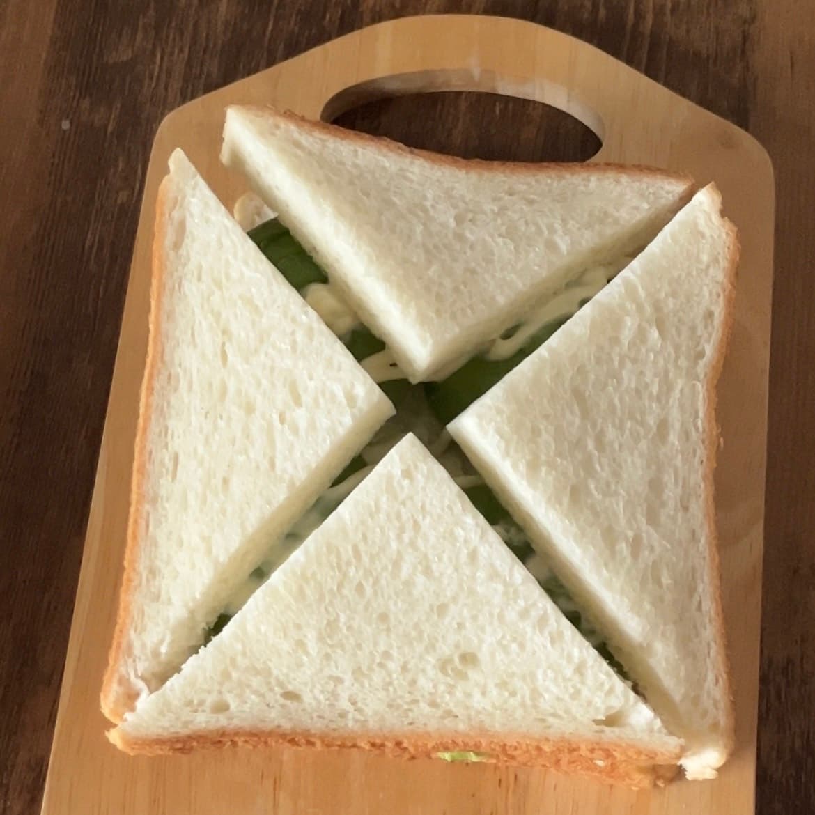 カリカリやみつきアボカドWチーズサンド