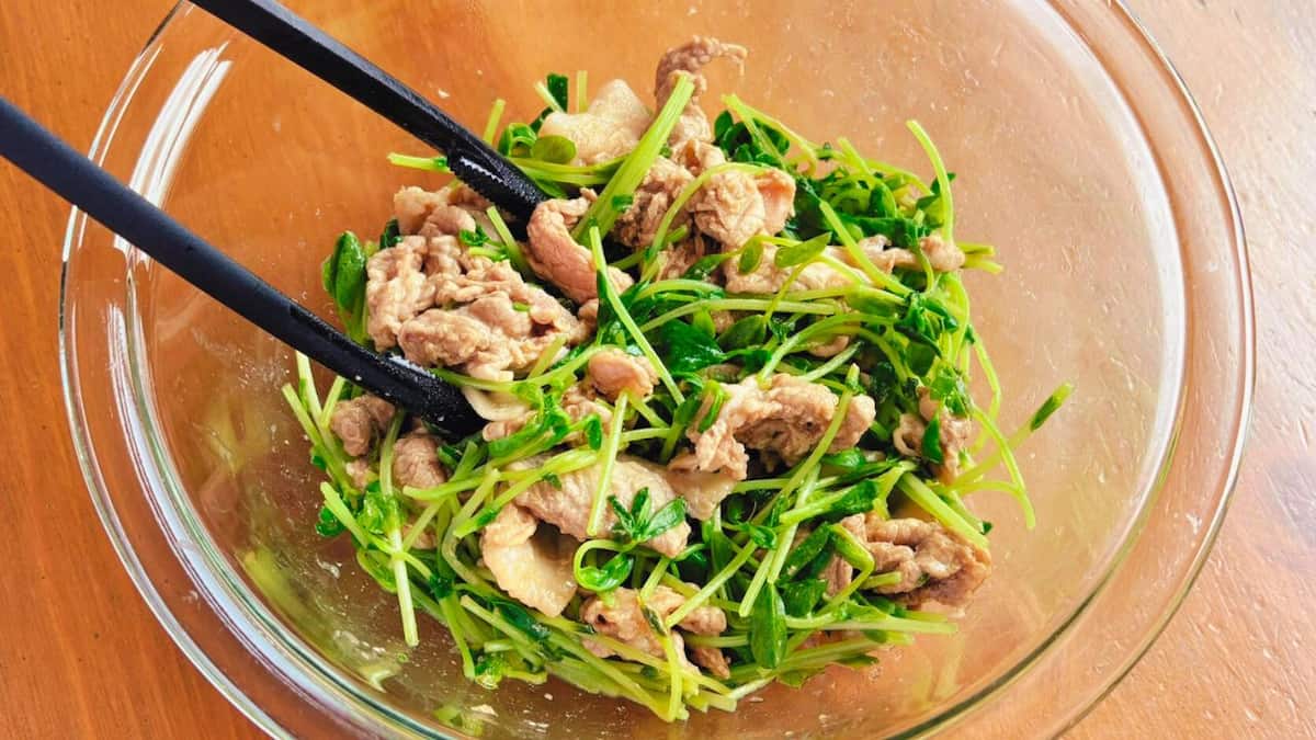 豚こま豆苗しっとり炒め風