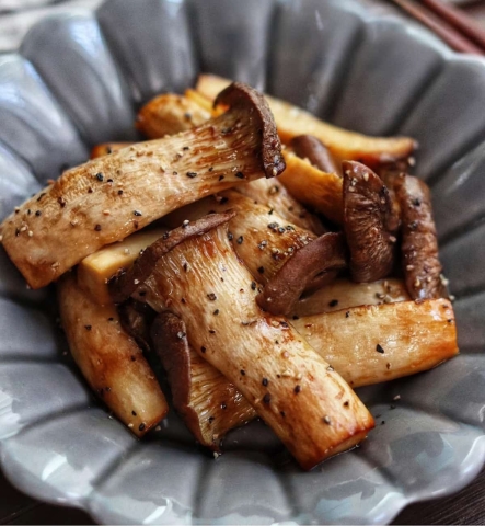 「エリンギってこんなにおいしいの？」たっきーママさんの絶品レシピ