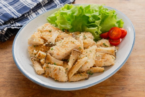 秋の味覚満載！旨味たっぷり「鶏肉×エリンギ」で作るおかず