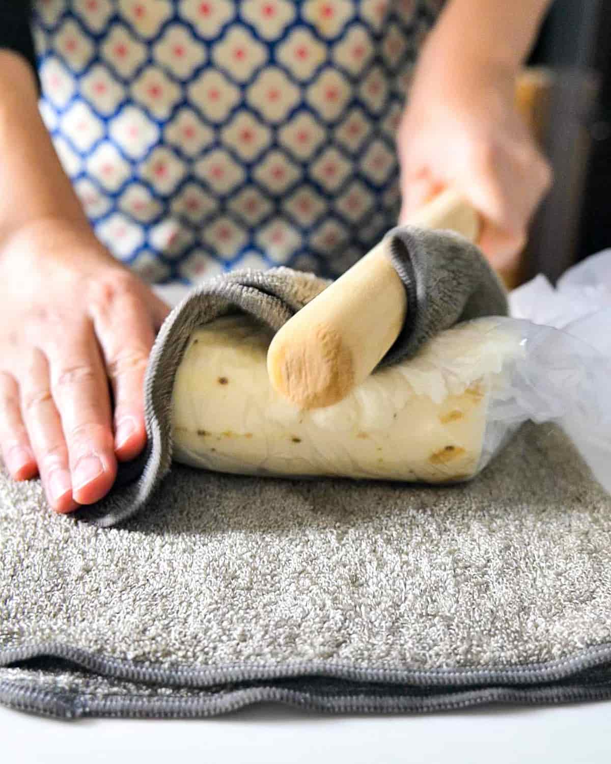 ちはる(@dake_meshi)さん長芋の皮のむき方