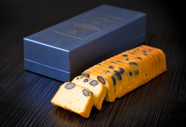 丹波種黒大豆(黒豆のパウンドケーキ)
