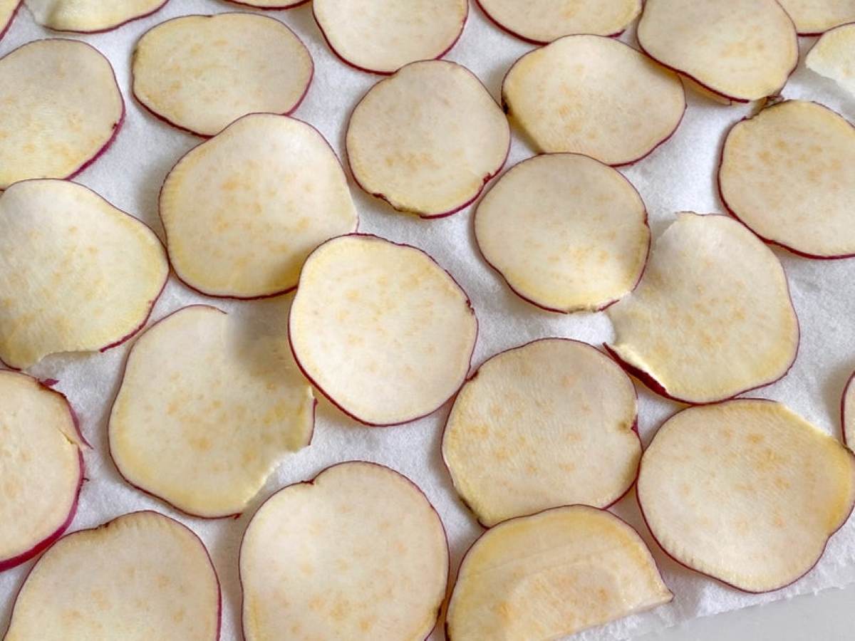 さつまいもチップス