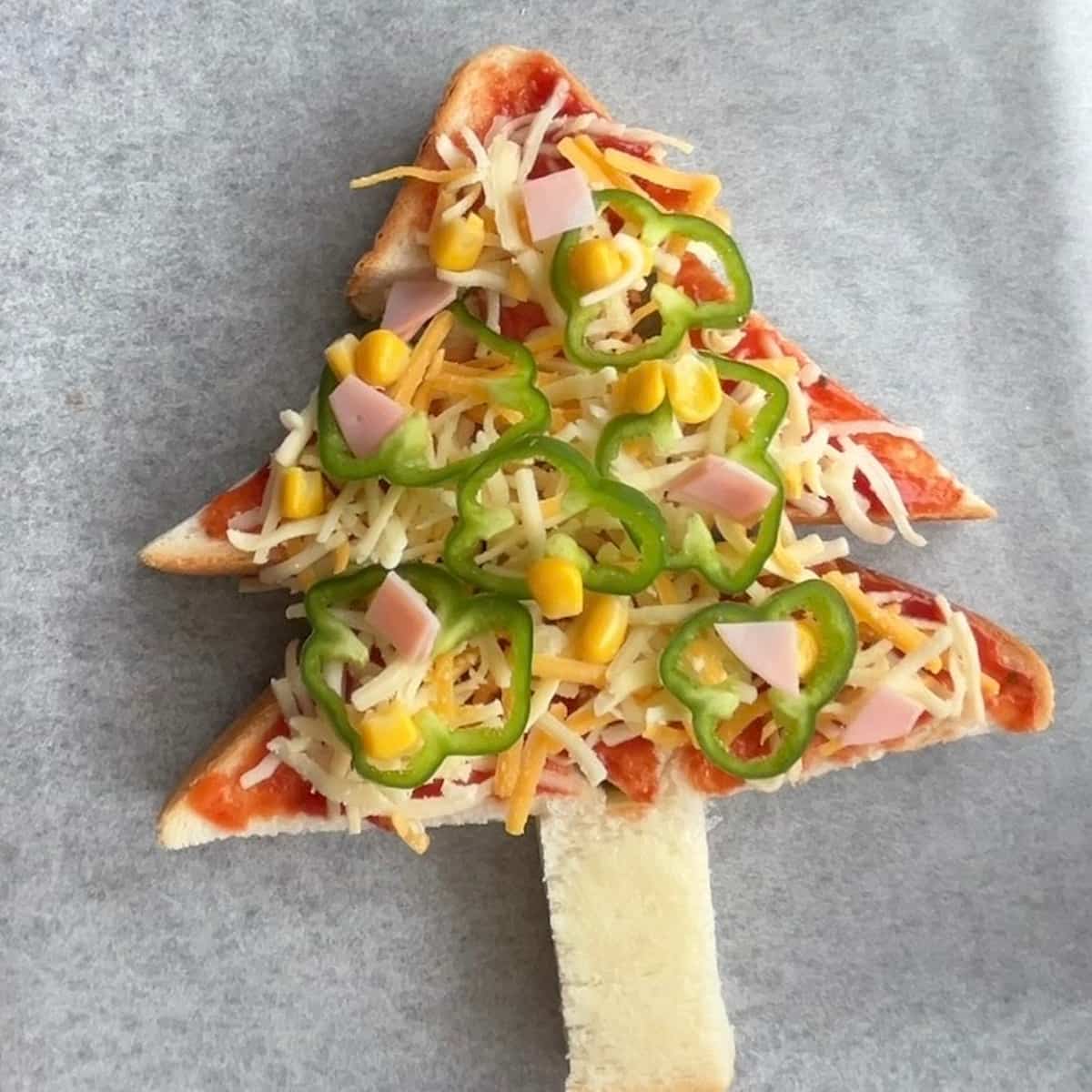 クリスマスツリーのピザトースト