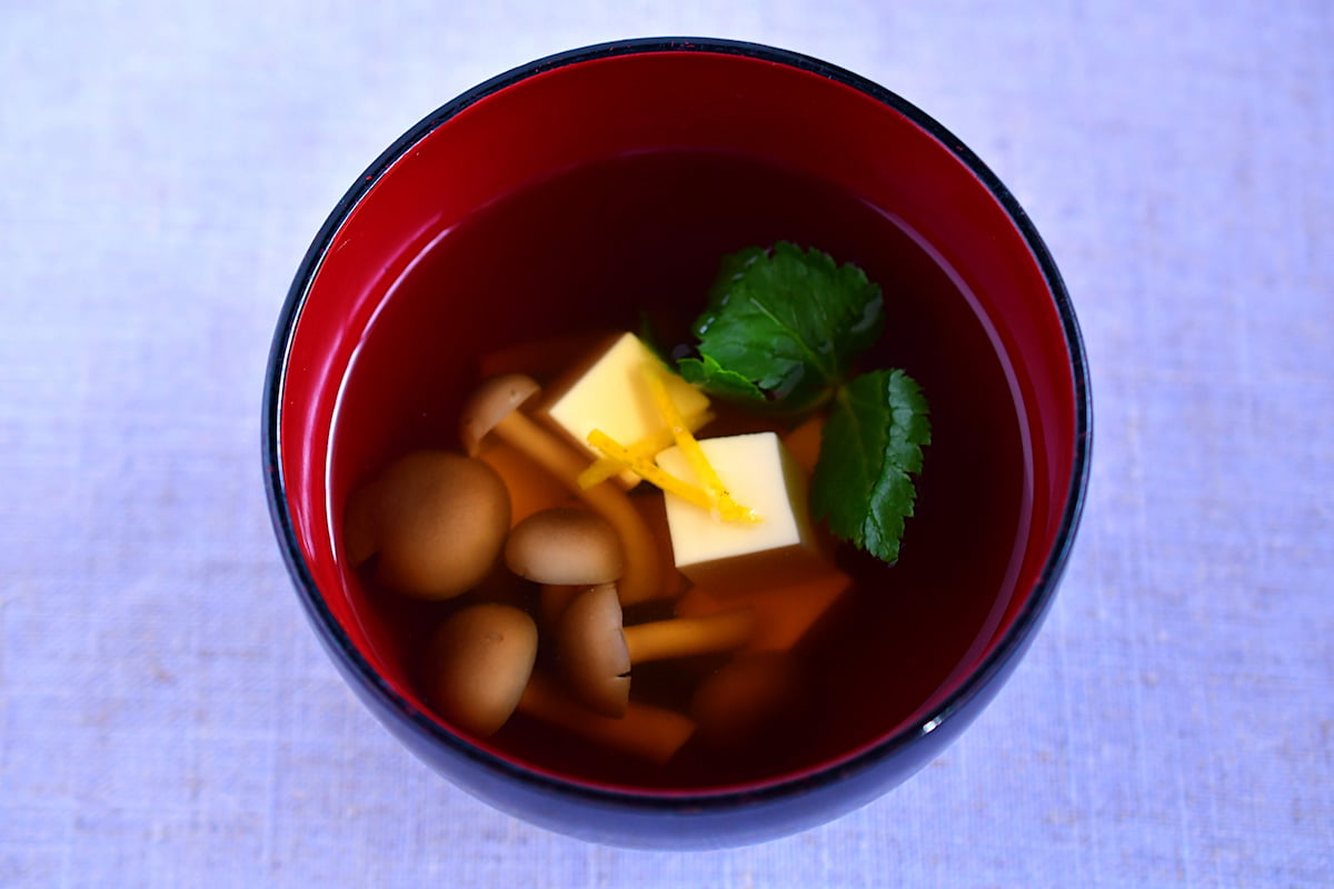 冷凍保存したゆずを使ったすまし汁